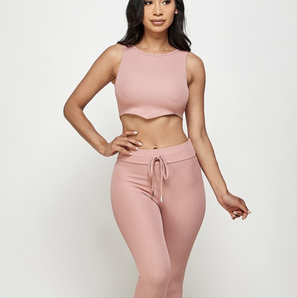 Two piece mauve lounge leggings and tank